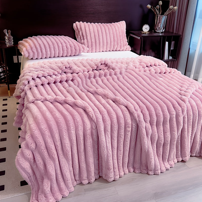 Luxury Faux Rabbit Fur Throw Blanket – Ultra Soft All-Season Cozy Blanket