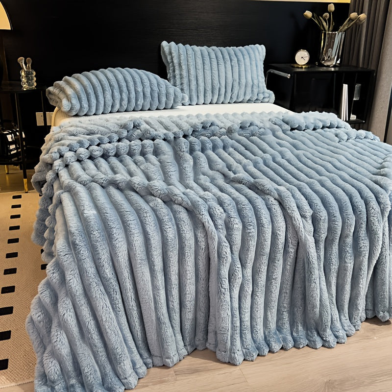 Luxury Faux Rabbit Fur Throw Blanket – Ultra Soft All-Season Cozy Blanket