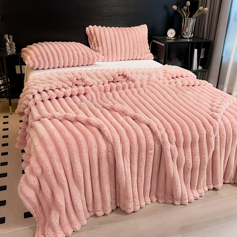 Luxury Faux Rabbit Fur Throw Blanket – Ultra Soft All-Season Cozy Blanket